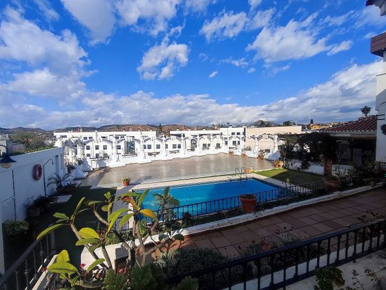 Foto 1 de Venta de chalet en Puerto de la Torre - Atabal de 5 habitaciones con terraza y piscina
