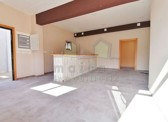 Foto 2 de Chalet en venta en Castrelos - Sardoma de 5 habitaciones con terraza