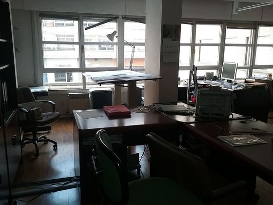 Foto 2 de Oficina en venta en Adurtza - Aretxabaleta con calefacción
