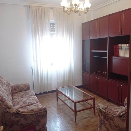 Foto 2 de Pis en venda a Adurtza - Aretxabaleta de 2 habitacions amb calefacció i ascensor