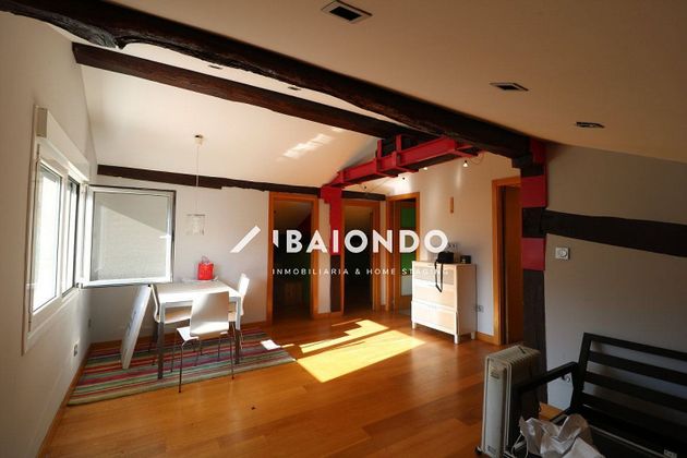 Foto 2 de Pis en venda a Eibar de 2 habitacions i 68 m²
