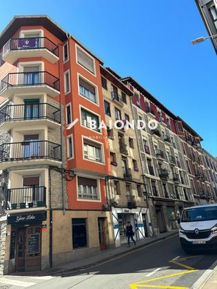 Foto 1 de Pis en venda a Eibar de 2 habitacions i 79 m²