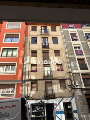 Foto 2 de Pis en venda a Eibar de 2 habitacions i 79 m²