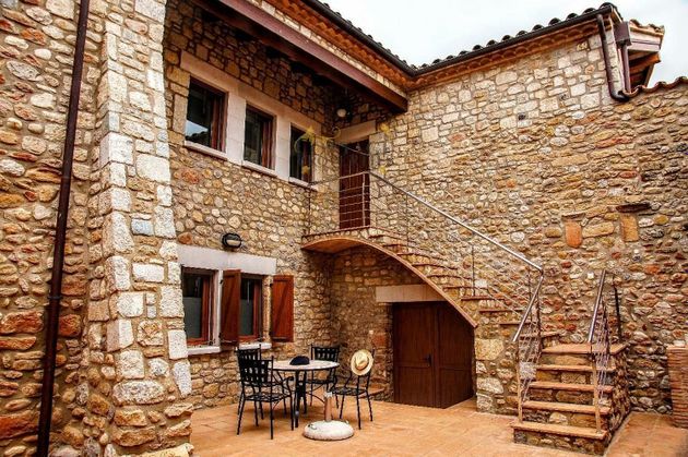 Foto 1 de Casa rural en venda a Vilademuls de 8 habitacions amb terrassa i piscina