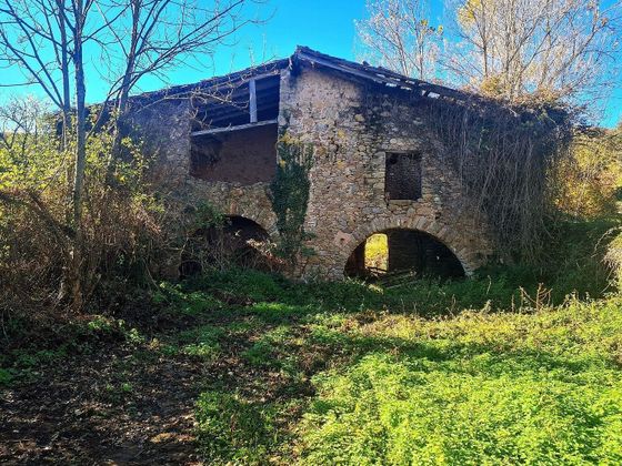 Foto 1 de Venta de casa rural en Vall de Bianya, la de 3 habitaciones con jardín