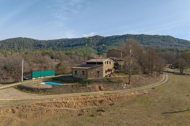 Foto 1 de Casa rural en venta en Sant Miquel de Campmajor de 6 habitaciones con terraza y piscina