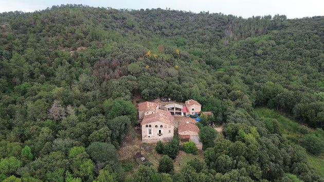 Foto 2 de Casa rural en venda a Sant Julia del Llor i Bonmati de 3 habitacions amb jardí