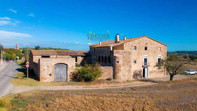Foto 2 de Casa rural en venda a Corçà de 8 habitacions amb terrassa