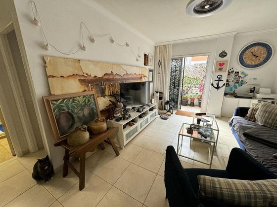 Foto 2 de Piso en venta en Longuera-Toscal de 2 habitaciones con terraza y jardín