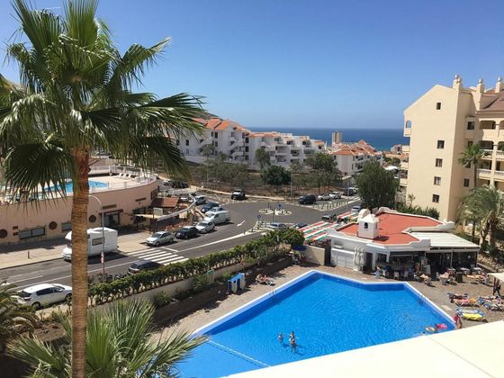 Foto 1 de Pis en venda a Los Cristianos - Playa de las Américas de 1 habitació amb terrassa i piscina