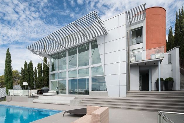 Foto 2 de Casa en venda a Levantina - Montgavina - Quintmar de 5 habitacions amb terrassa i piscina