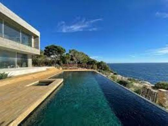 Foto 1 de Chalet en venta en Cala Pi-Vallgornera de 5 habitaciones con terraza y piscina