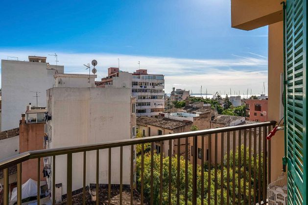 Foto 1 de Pis en venda a Sta. Catalina - El Jonquet de 3 habitacions amb terrassa i balcó