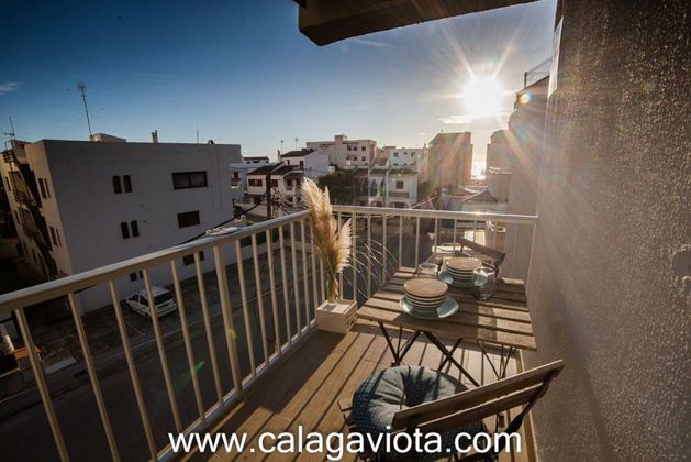 Foto 2 de Venta de piso en calle Racó del Greco de 3 habitaciones con terraza y garaje