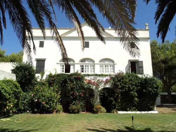 Foto 1 de Casa rural en venta en Ciutadella de 9 habitaciones con terraza y piscina