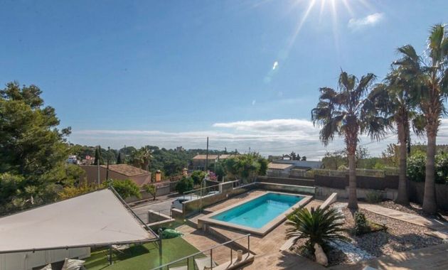 Foto 1 de Xalet en venda a Génova de 4 habitacions amb terrassa i piscina