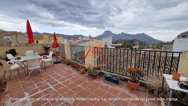 Foto 2 de Venta de casa en Tárbena de 6 habitaciones con terraza y piscina