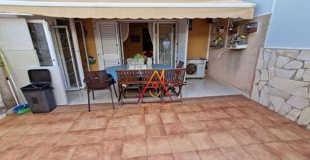 Foto 2 de Casa adossada en venda a Ses Figueretes - Platja d'en Bossa - Cas Serres de 3 habitacions amb terrassa i garatge