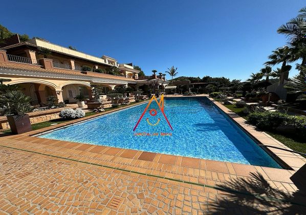 Foto 2 de Chalet en venta en S'Eixample - Can Misses de 4 habitaciones con terraza y piscina