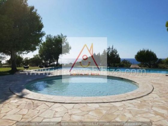Foto 1 de Casa adossada en lloguer a Cala Vedella - Cala Tarida - Cala Conta de 3 habitacions amb terrassa i piscina