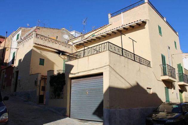 Foto 2 de Venta de chalet en Andratx Pueblo de 7 habitaciones con terraza y garaje