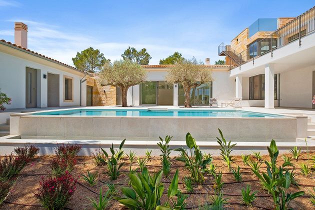 Foto 2 de Chalet en venta en Sol de Mallorca de 4 habitaciones con terraza y piscina