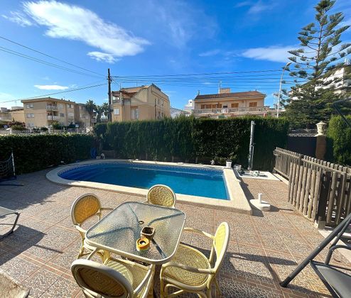 Foto 2 de Chalet en venta en Son Ferrer de 5 habitaciones con terraza y piscina