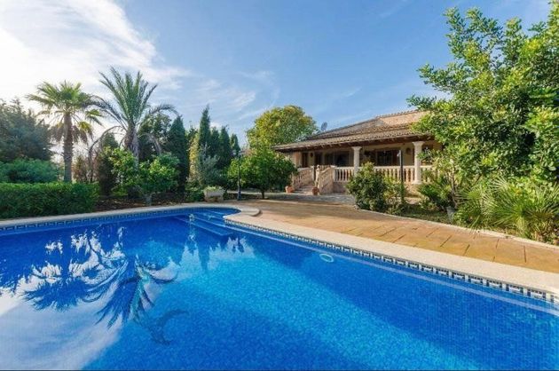 Foto 1 de Xalet en venda a Lloseta de 4 habitacions amb terrassa i piscina