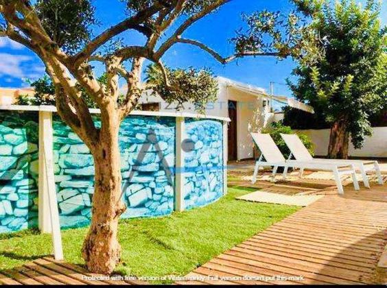 Foto 1 de Xalet en venda a Ses Figueretes - Platja d'en Bossa - Cas Serres de 4 habitacions amb terrassa i piscina
