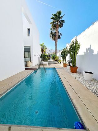 Foto 2 de Xalet en venda a San Agustín - Cala de Bou de 3 habitacions amb piscina i jardí