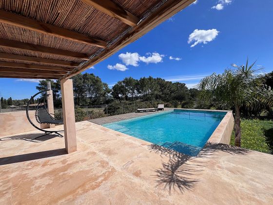 Foto 2 de Xalet en lloguer a Santa Gertrudis de 4 habitacions amb terrassa i piscina