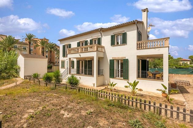 Foto 1 de Xalet en venda a Can Pastilla - Les Meravelles - S'Arenal de 4 habitacions amb terrassa i piscina