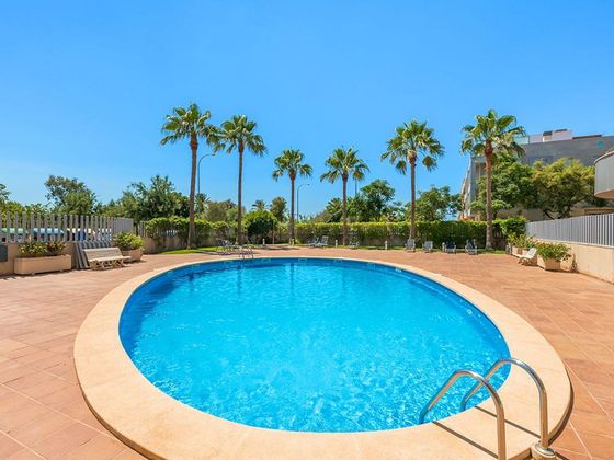 Foto 2 de Àtic en lloguer a El Molinar - Can Pere Antoni de 2 habitacions amb terrassa i piscina