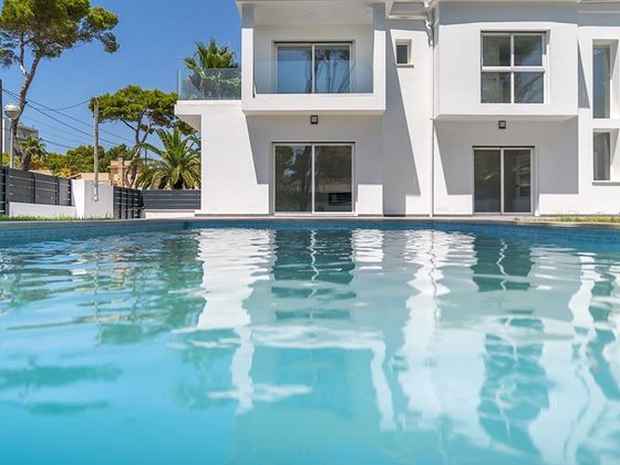 Foto 2 de Casa en venda a Can Pastilla - Les Meravelles - S'Arenal de 5 habitacions amb terrassa i piscina