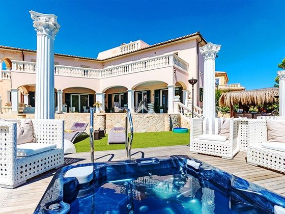 Foto 1 de Chalet en venta en Cala Pi-Vallgornera de 3 habitaciones con terraza y piscina