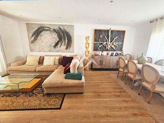 Foto 2 de Xalet en venda a Badia Blava-Badia Gran-Tolleric de 4 habitacions amb terrassa i piscina