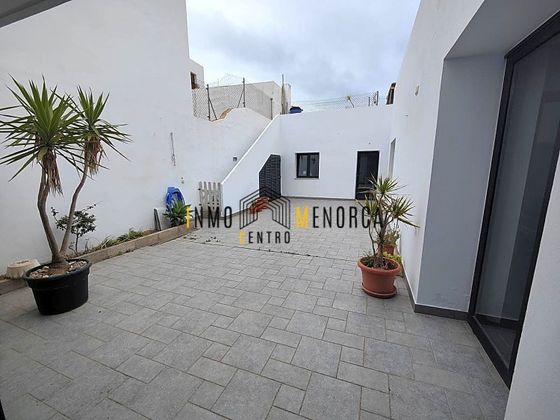Foto 1 de Chalet en venta en Ciutadella de 4 habitaciones con terraza