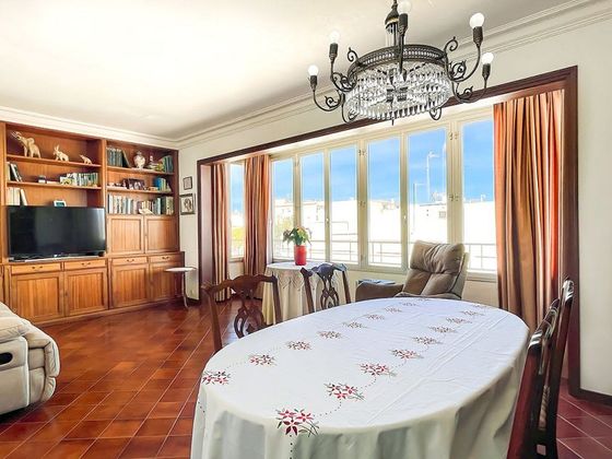 Foto 2 de Pis en venda a Ciutadella de 3 habitacions amb terrassa i aire acondicionat