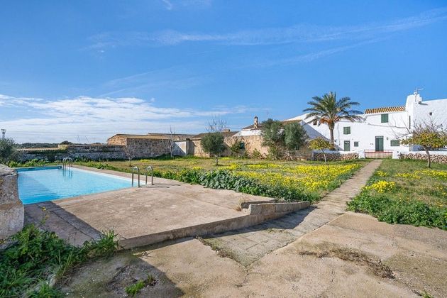 Foto 2 de Casa rural en venda a Cala En Bosch-Serpentona de 6 habitacions amb terrassa i piscina