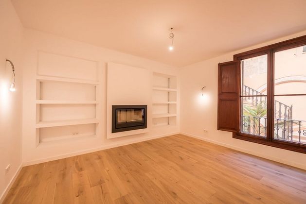 Foto 2 de Pis en venda a La Seu - Cort - Monti-sión de 2 habitacions amb garatge i aire acondicionat