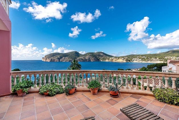 Foto 2 de Xalet en venda a Es Camp de Mar de 4 habitacions amb terrassa i piscina