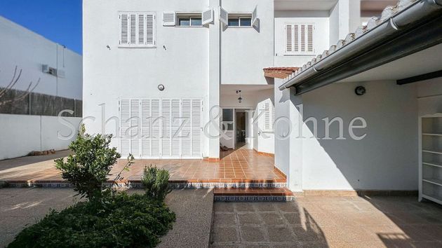 Foto 2 de Casa adossada en lloguer a S'Arenal-Son Verí de 4 habitacions amb terrassa i jardí