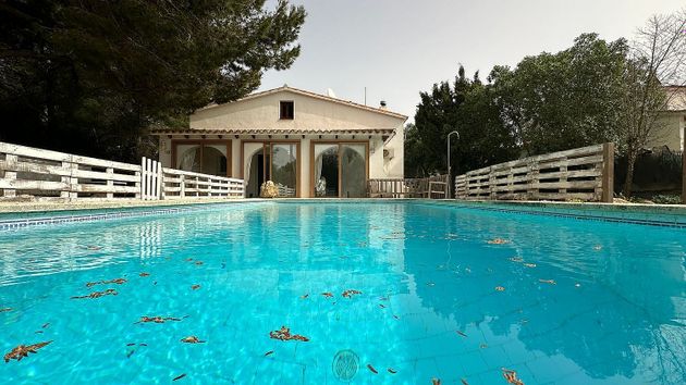 Foto 1 de Xalet en venda a Mercadal (Es) de 3 habitacions amb terrassa i piscina
