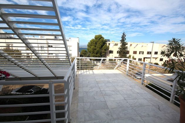 Foto 1 de Casa adossada en venda a S'Arenal-Son Verí de 4 habitacions amb terrassa i piscina