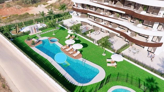 Foto 2 de Pis en venda a S'Illot-Cala Morlanda de 2 habitacions amb terrassa i piscina