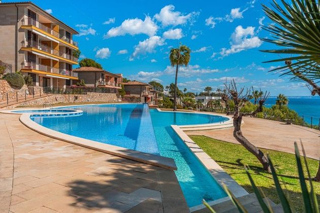 Foto 2 de Piso en venta en Sol de Mallorca de 2 habitaciones con terraza y piscina