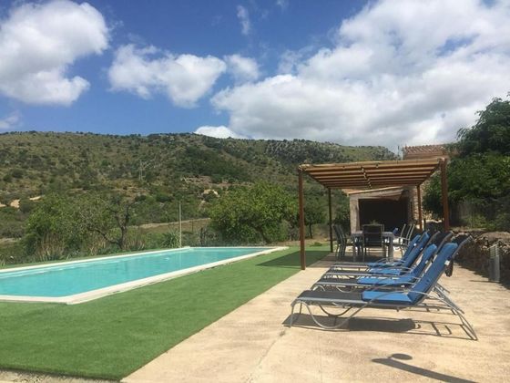 Foto 1 de Alquiler de casa rural en Sant Llorenç des Cardassar de 3 habitaciones con terraza y piscina