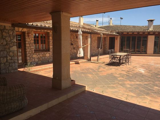 Foto 2 de Casa rural en venda a Zona periurbana de 6 habitacions amb terrassa i piscina