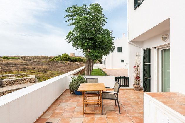 Foto 2 de Casa en venta en Mercadal (Es) de 4 habitaciones con terraza y piscina