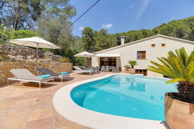 Foto 2 de Venta de casa en Calvià de 5 habitaciones con terraza y piscina